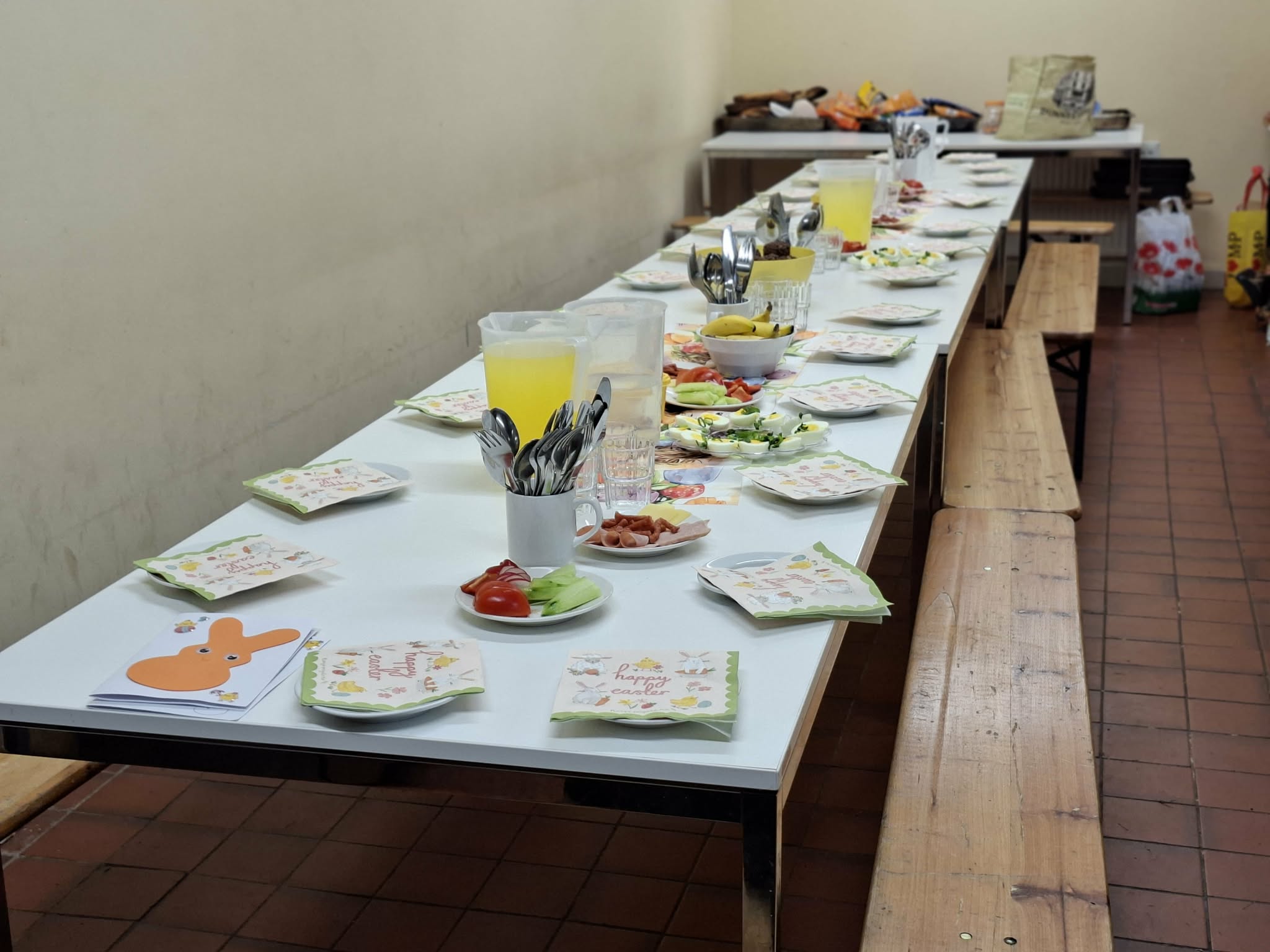 dinning room table set up